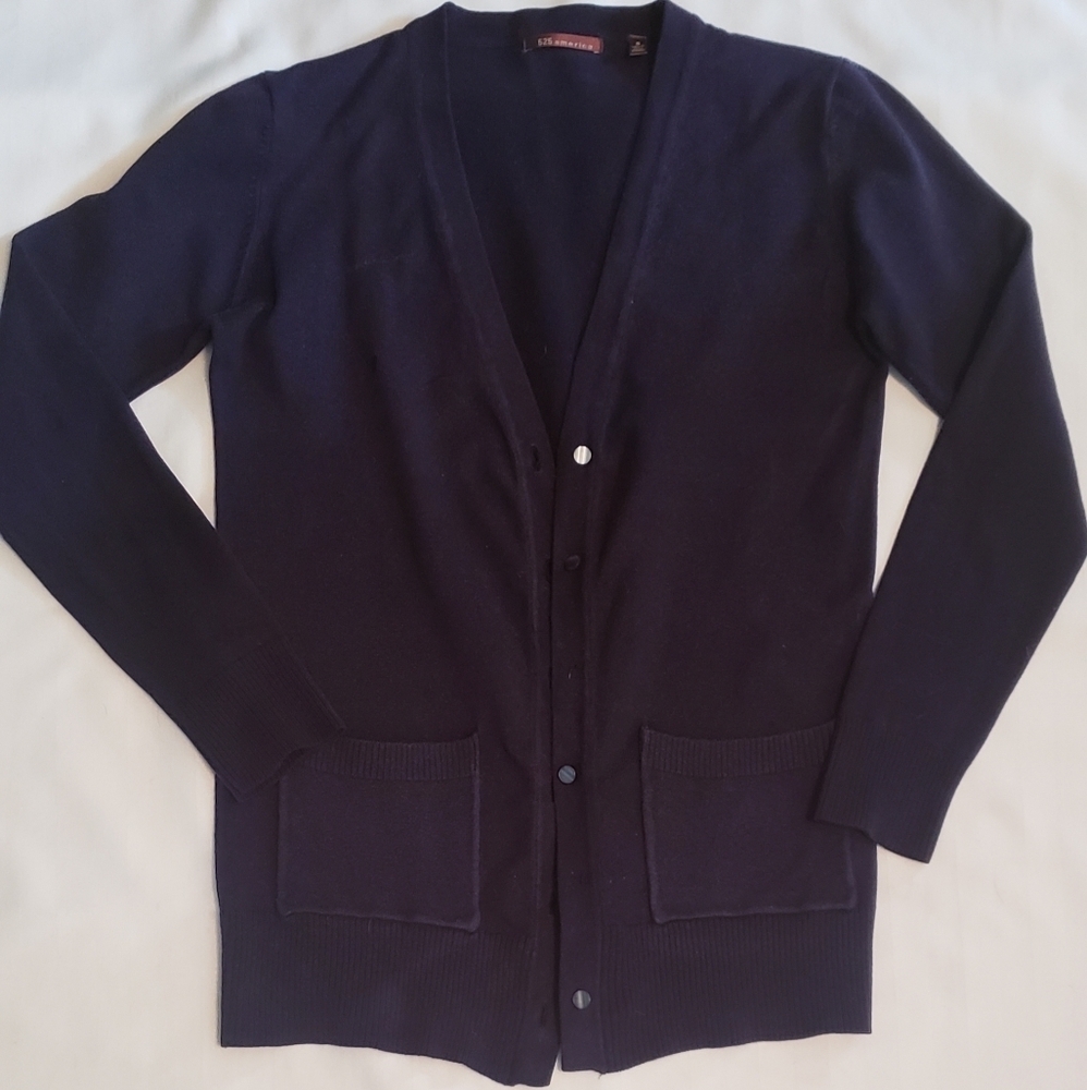 Cardigan - Picture 2 of 3